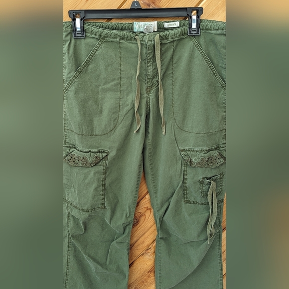 Old Navy cotton stretch low rise pants - Picture 6 of 6